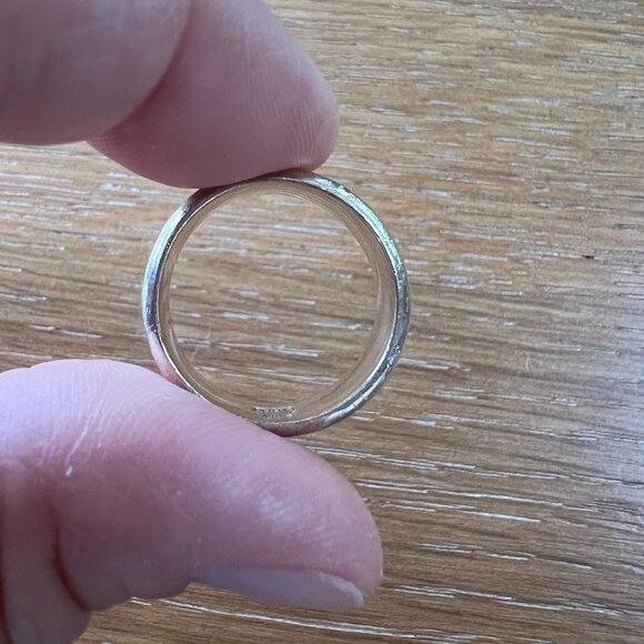 Anna Beck Band Ring - Gold - Picture 3 of 6